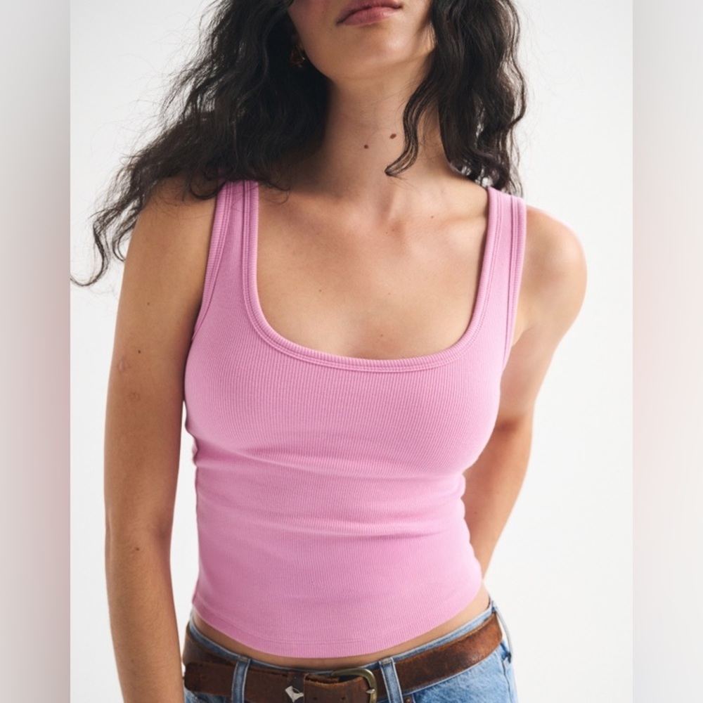 Abercrombie & Fitch Soft AF Essentials Ribbed Knit Cropped Tank Top Pink | Sz M